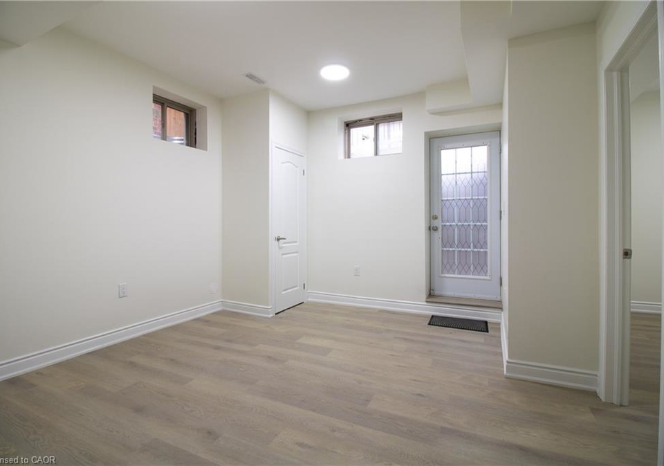 55-william-dunlop-street-kitchener-ontario-40843450