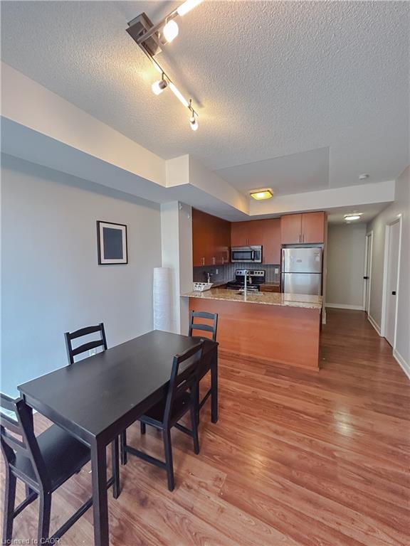 260-sackville-street-toronto-ontario-40843473