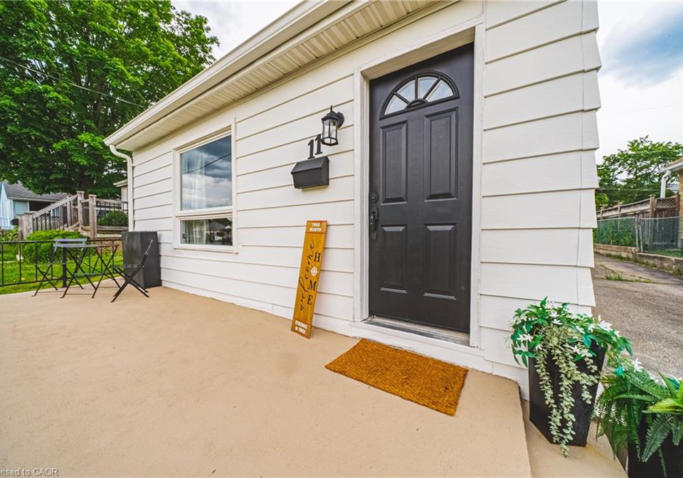 11-broadview-avenue-cambridge-ontario-40843501