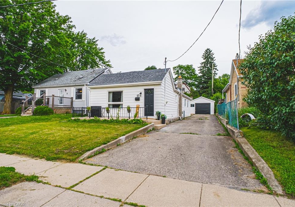 11-broadview-avenue-cambridge-ontario-40843501