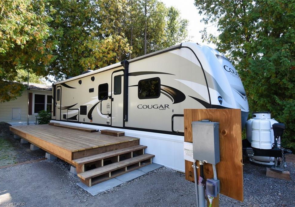 1085-10th-concession-road-w-flamborough-ontario-40843508
