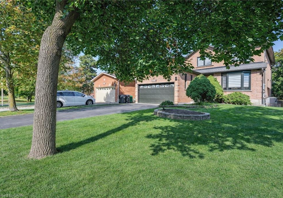 2029-kempton-park-drive-mississauga-ontario-40843520