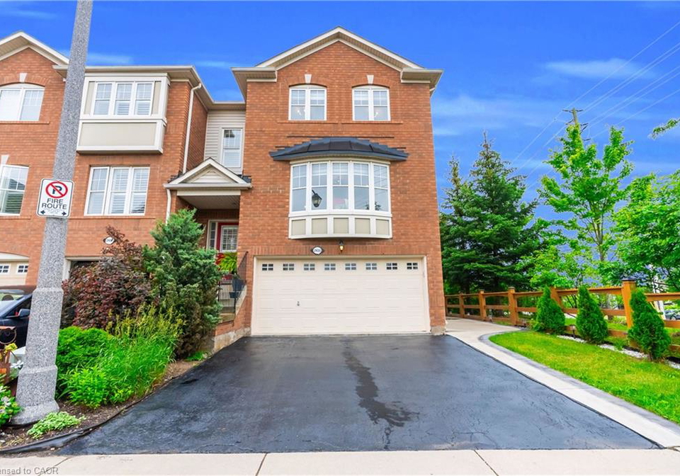 2435-coho-way-oakville-ontario-40843528