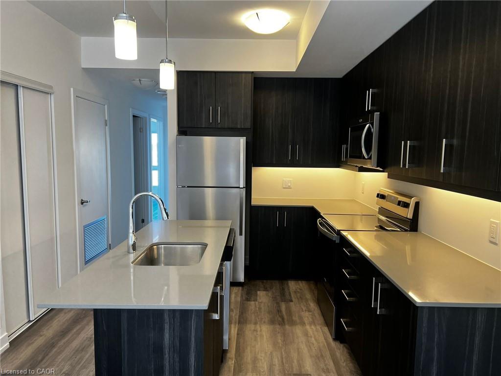 10-palace-street-kitchener-ontario-40843530