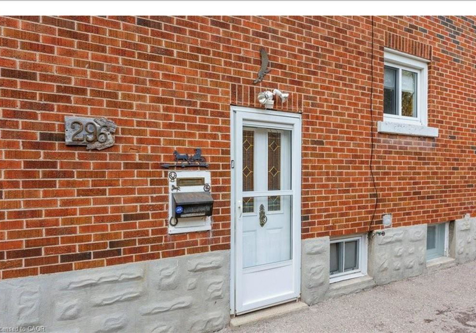 296-patricia-avenue-kitchener-ontario-40843535