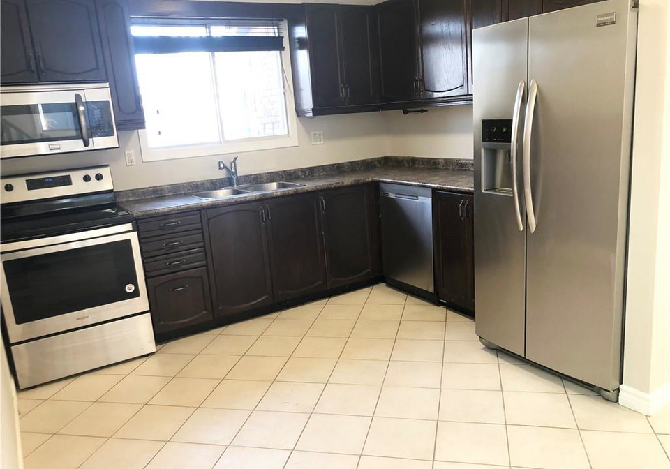 576-templemead-drive-hamilton-ontario-40843562