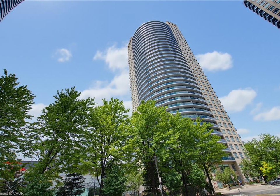 80-absolute-avenue-mississauga-ontario-40843576