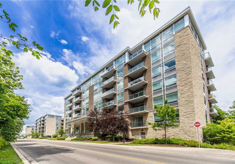 479-charlton-avenue-e-hamilton-ontario-40843579
