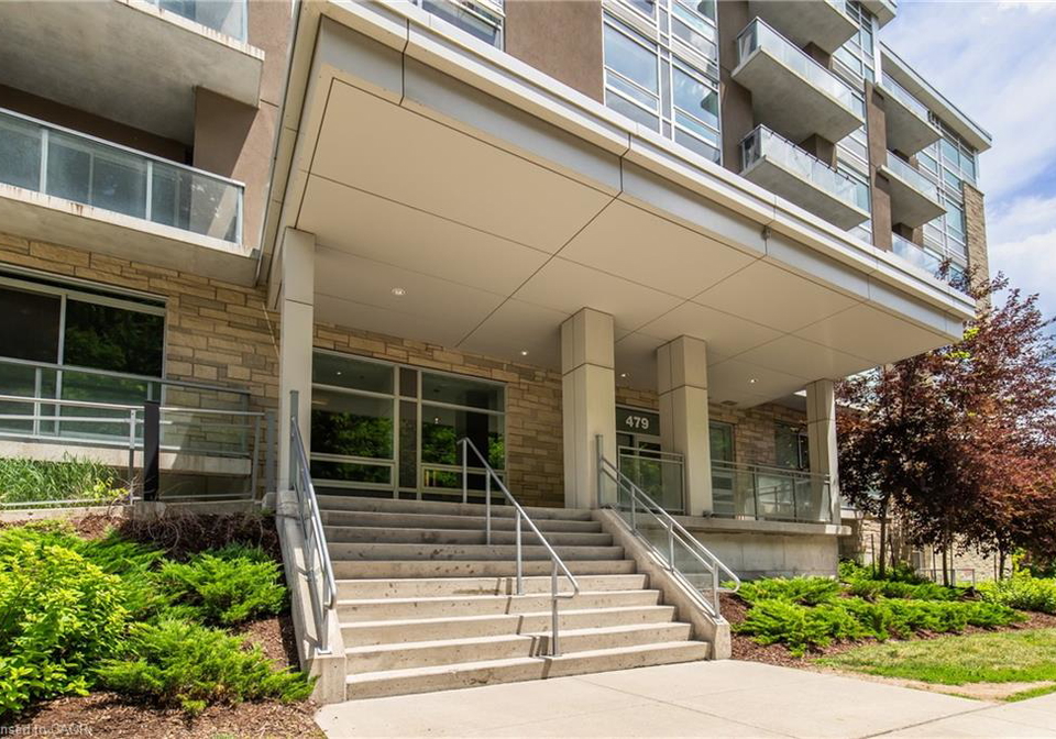 479-charlton-avenue-e-hamilton-ontario-40843579