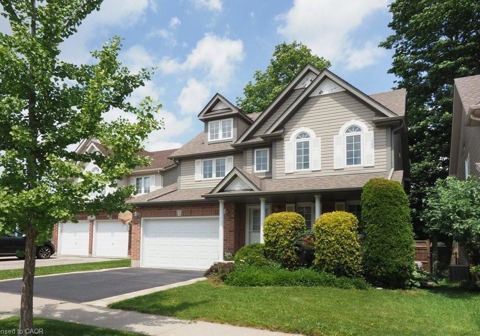 7-ivy-lane-court-kitchener-ontario-40843604