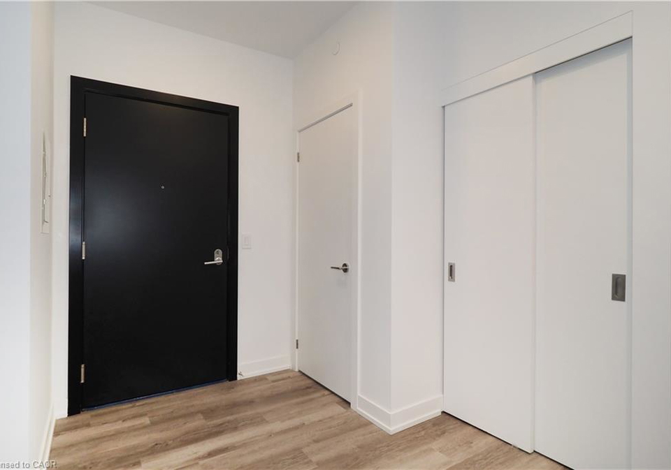 5-wellington-street-s-kitchener-ontario-40843606