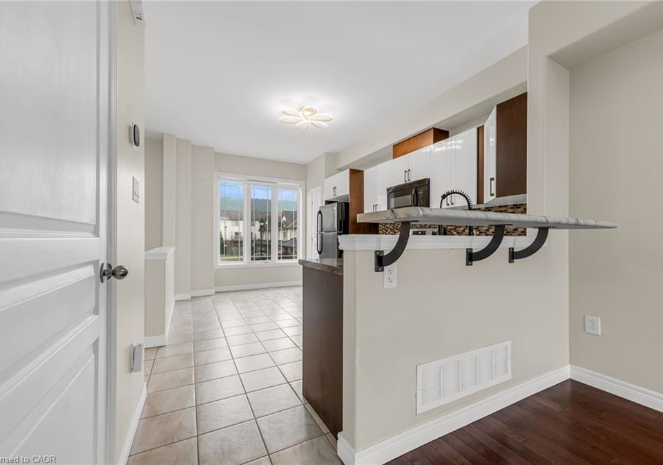 8-hemlock-way-grimsby-ontario-40843616