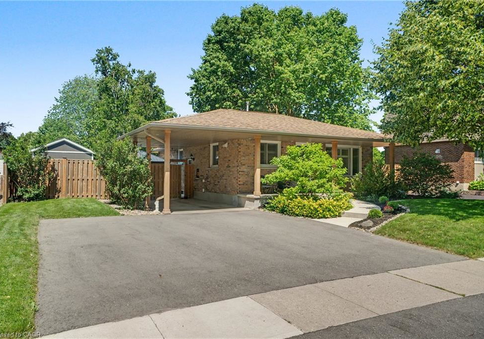 34-randall-road-cambridge-ontario-40843669
