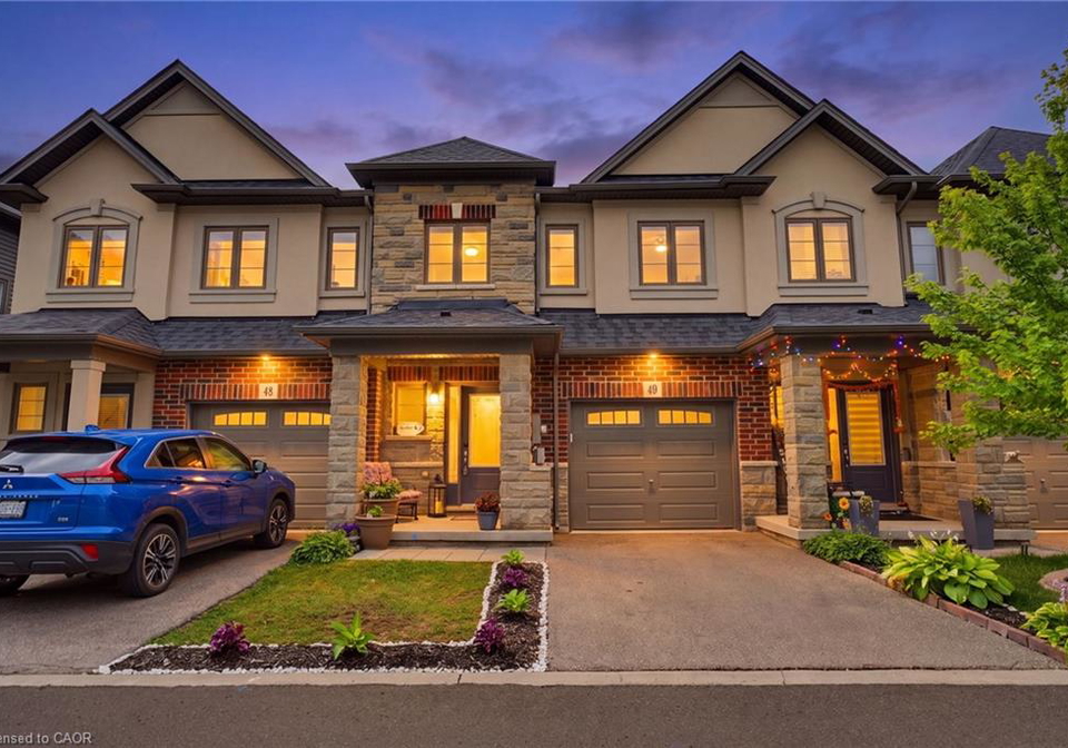 324-equestrian-way-cambridge-ontario-40843671