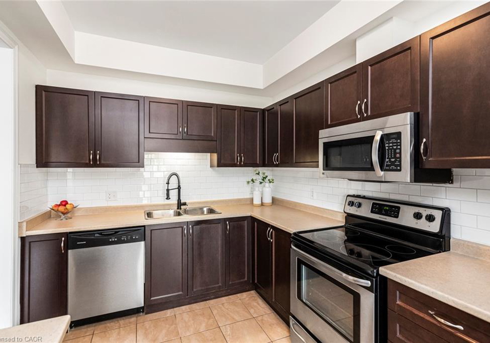 45-seabreeze-crescent-stoney-creek-ontario-40843673