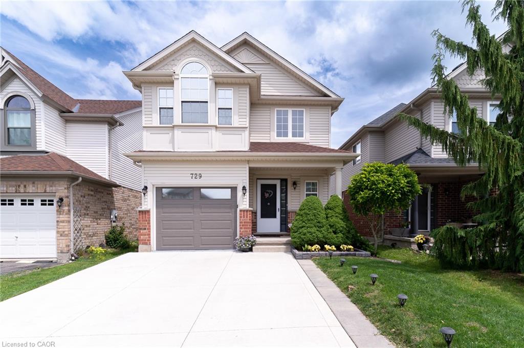 729-grand-banks-drive-waterloo-ontario-40843675