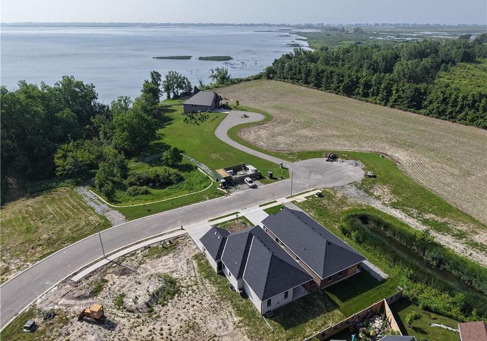 67-hunter-drive-s-port-rowan-ontario-40843708