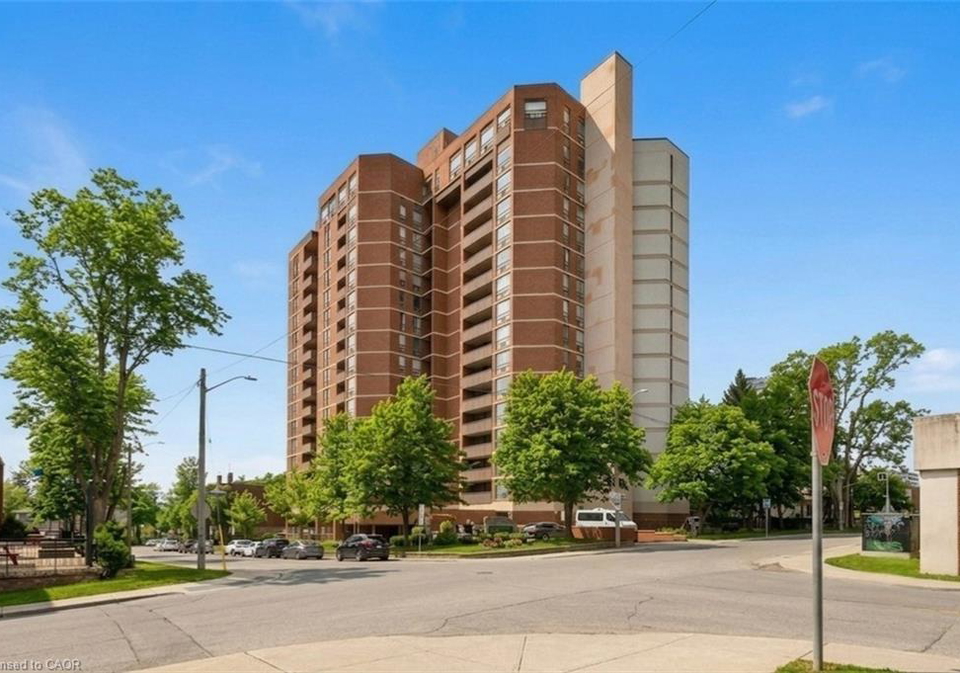 222-jackson-street-w-hamilton-ontario-40843721