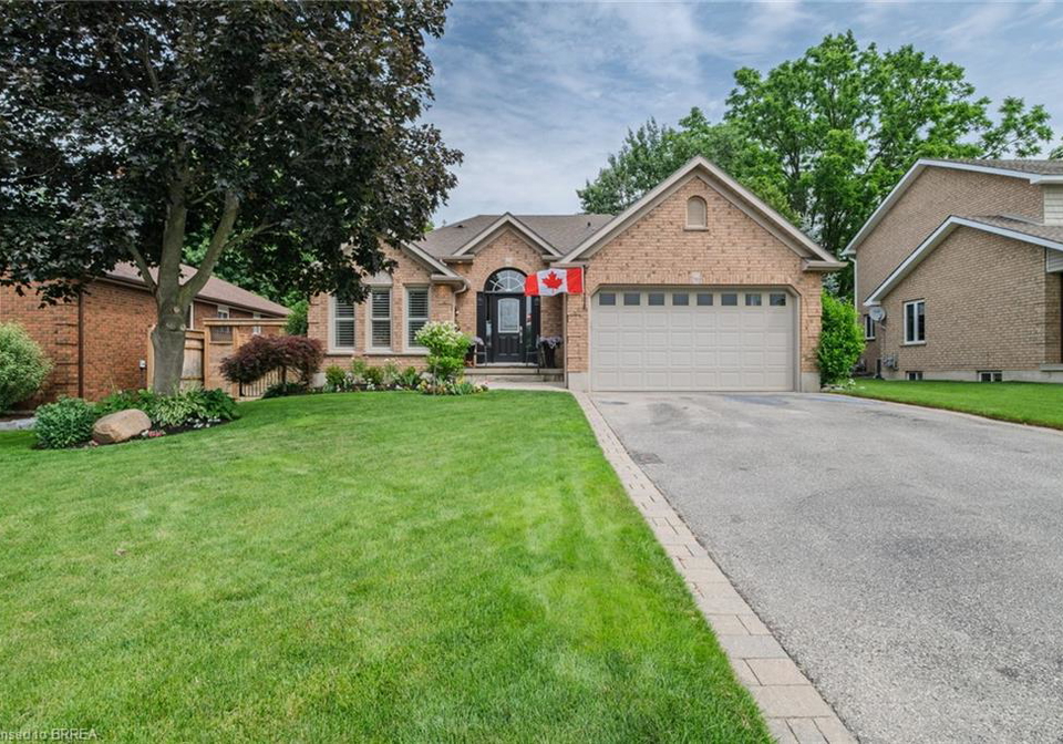 39-russell-crescent-st-george-ontario-40843732