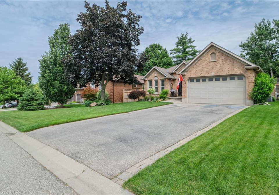 39-russell-crescent-st-george-ontario-40843732