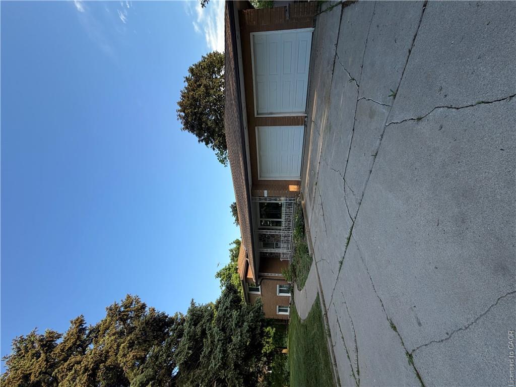 1202-barton-street-stoney-creek-ontario-40843756