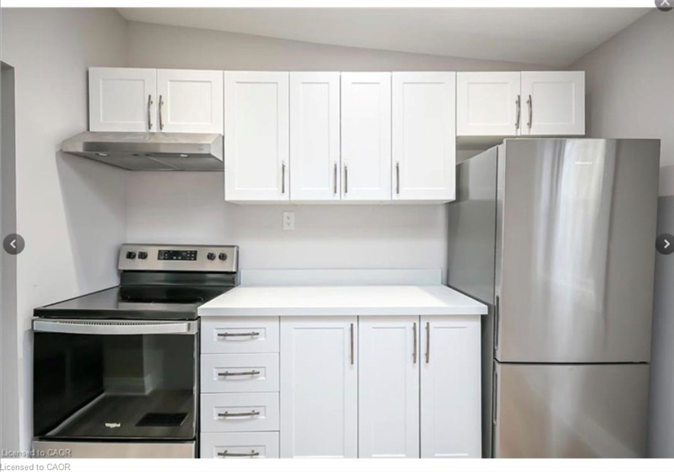 1024-cannon-street-e-hamilton-ontario-40843768
