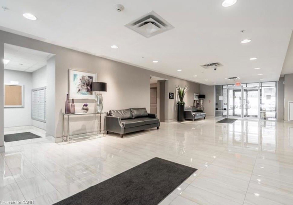 81-robinson-street-hamilton-ontario-40843783