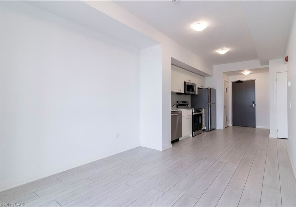 101-golden-eagle-road-waterloo-ontario-40843787