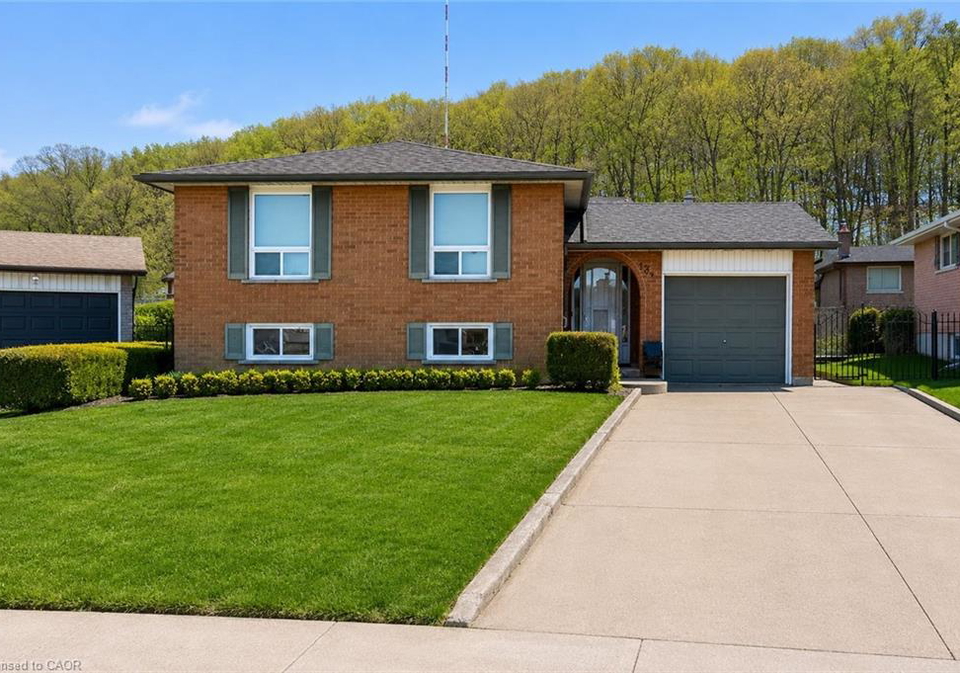 134-marcella-crescent-hamilton-ontario-40843802