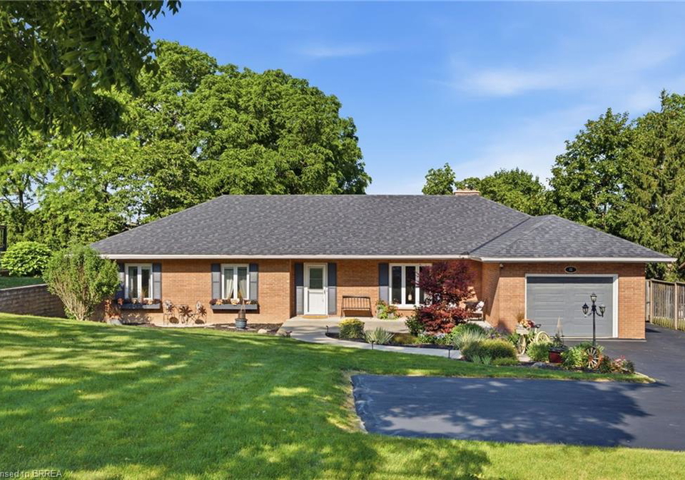 58-munsee-street-n-cayuga-ontario-40843805
