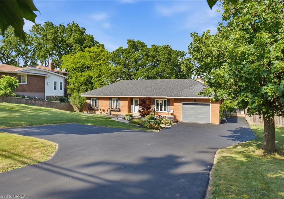 58-munsee-street-n-cayuga-ontario-40843805