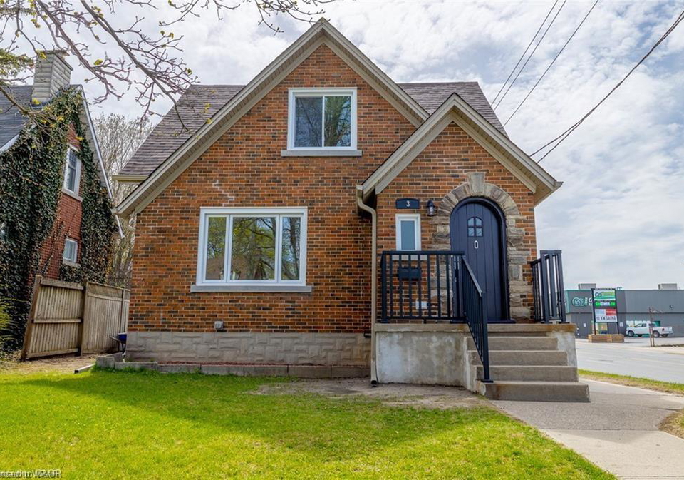 3-locust-street-kitchener-ontario-40843810