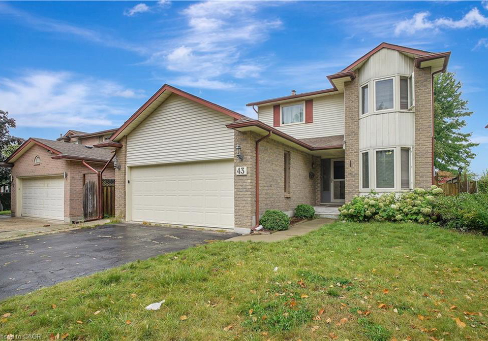 43-holm-street-cambridge-ontario-40843820