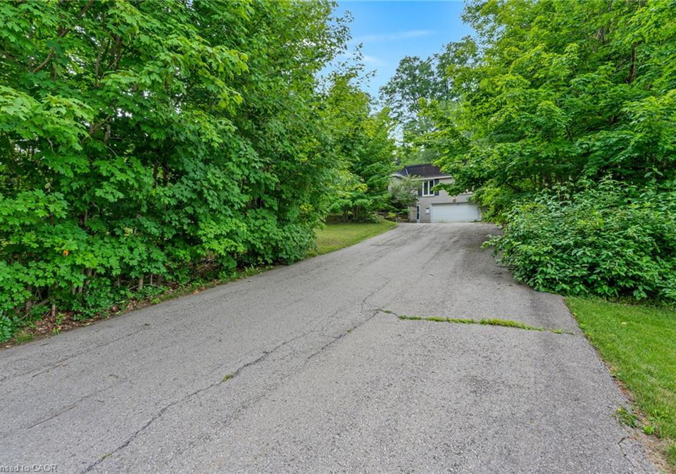 35-maple-hill-drive-kitchener-ontario-40843822