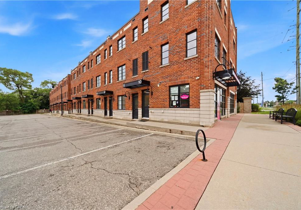 70-plains-road-w-burlington-ontario-40843834