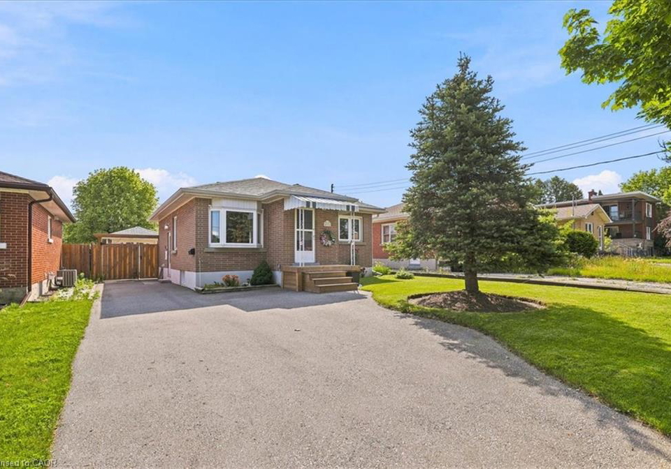 472-highland-road-e-kitchener-ontario-40843855