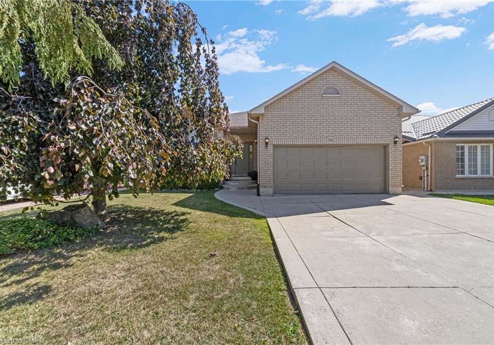96-second-road-w-stoney-creek-ontario-40843862