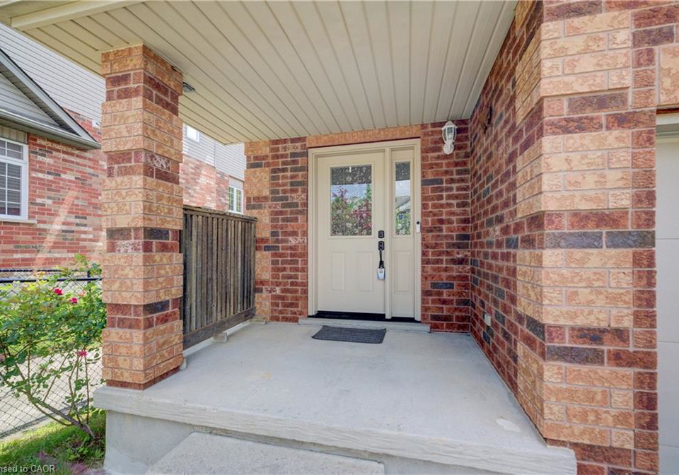 569-violet-street-waterloo-ontario-40843883