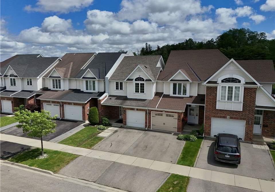 78-colton-circle-kitchener-ontario-40843893