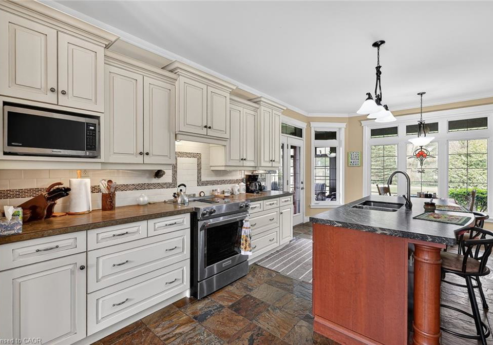 15-hampden-street-zorra-ontario-40843900