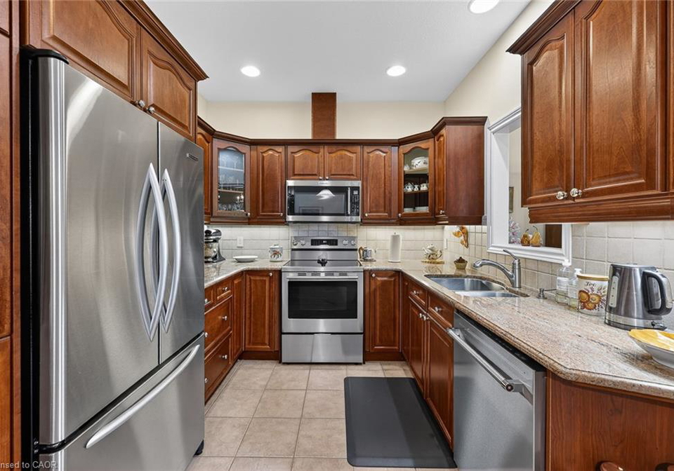 500-lakeview-drive-woodstock-ontario-40843914
