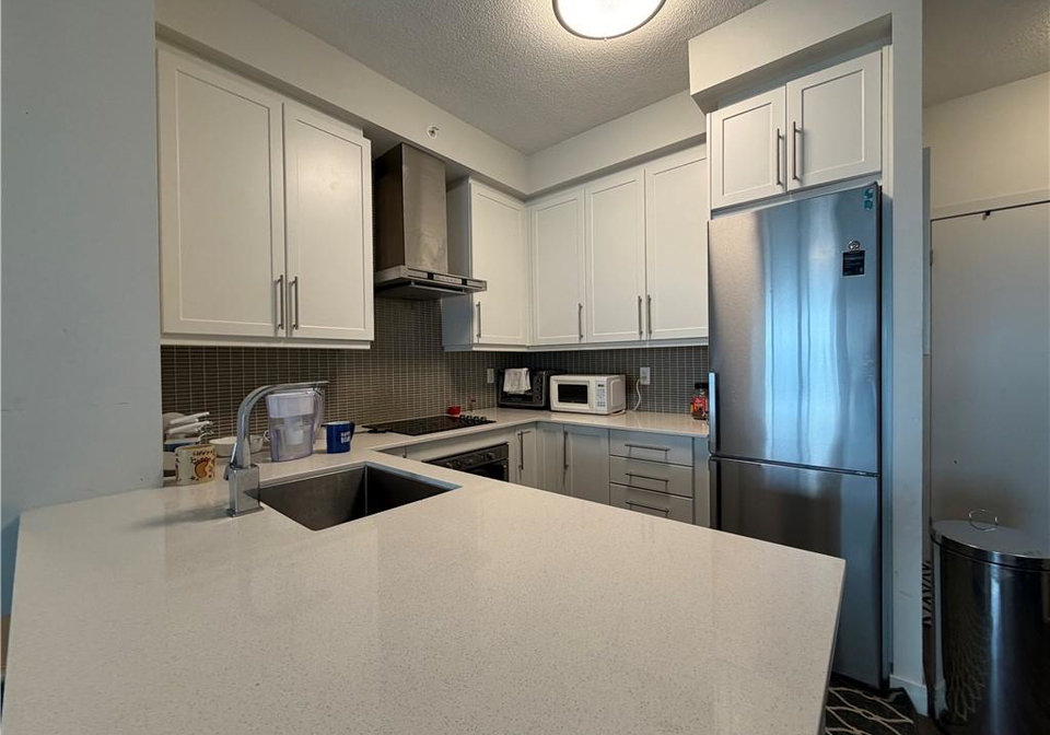 2081-fairview-street-burlington-ontario-40843933