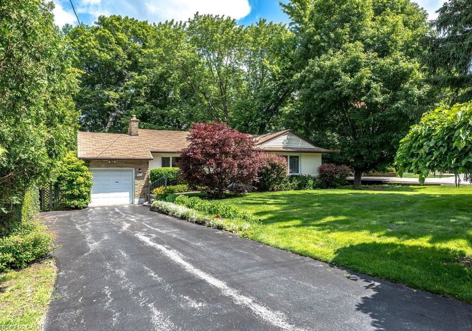 803-montgomery-drive-ancaster-ontario-40843964