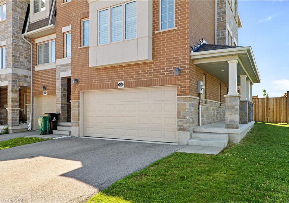 104-monarch-woods-drive-waterloo-ontario-40843991