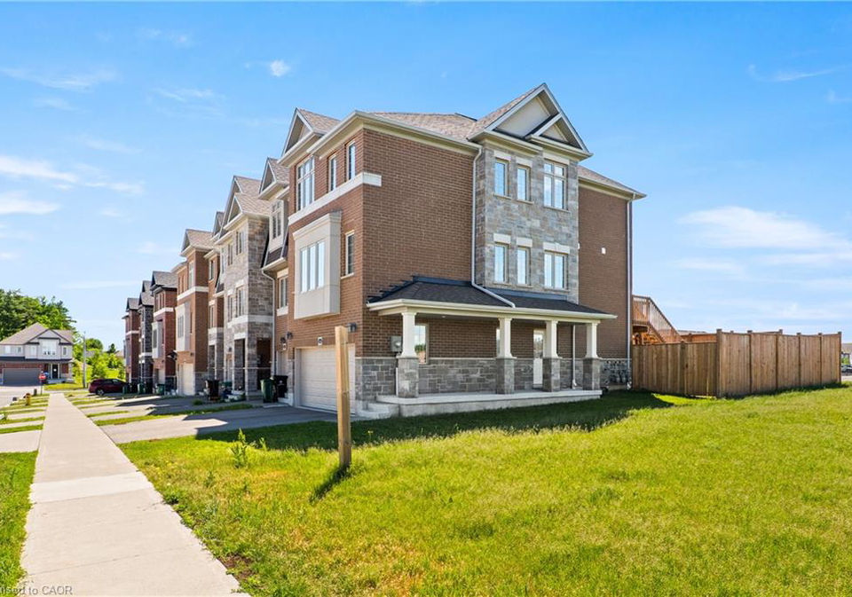 104-monarch-woods-drive-waterloo-ontario-40843991