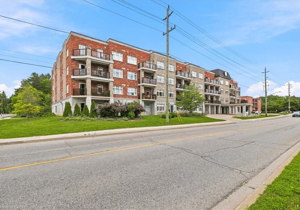 245-scotland-street-fergus-ontario-40844001