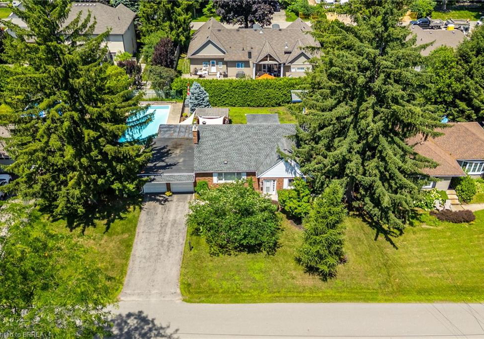 33-parker-avenue-ancaster-ontario-40844006