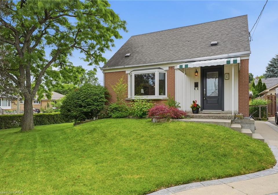 1-janis-court-dundas-ontario-40844024