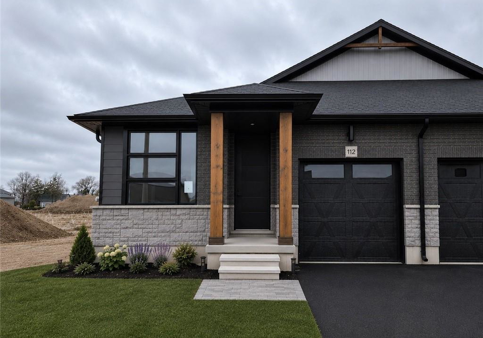 112-thackeray-way-harriston-ontario-40844032