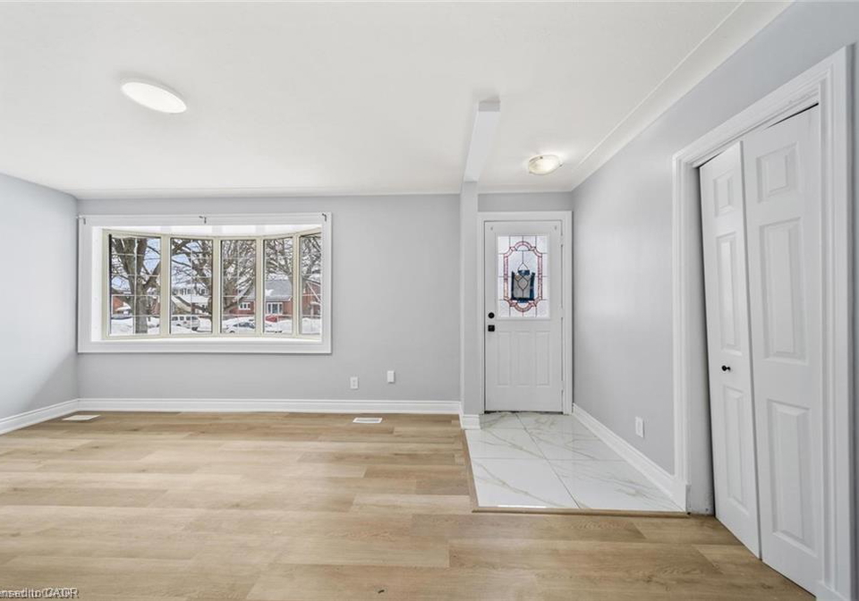40-donalda-street-kitchener-ontario-40844073